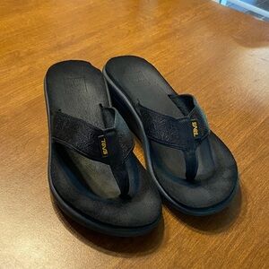 TEVA Women’s Size 8 Wedge Flip Flops